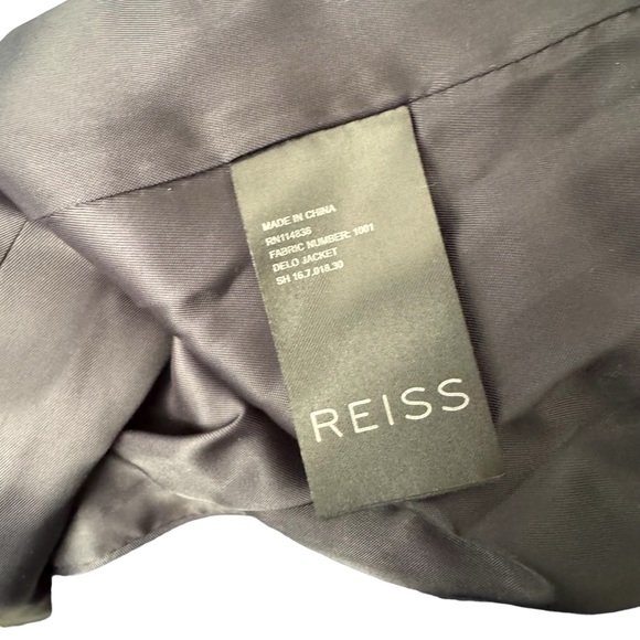 Reiss Navy Blue One Button Fitted Blazer - Picture 5 of 6